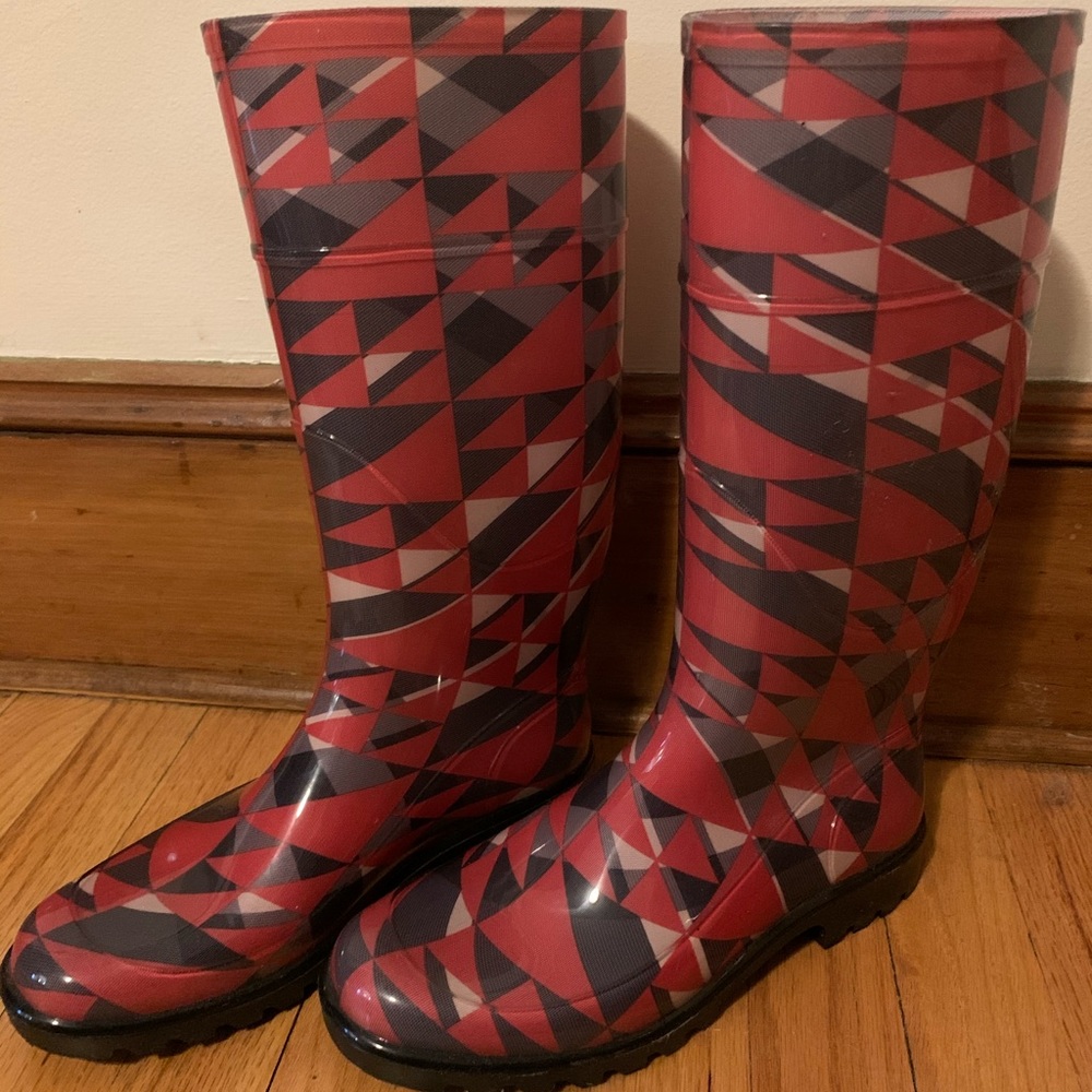 Burberry rain boots